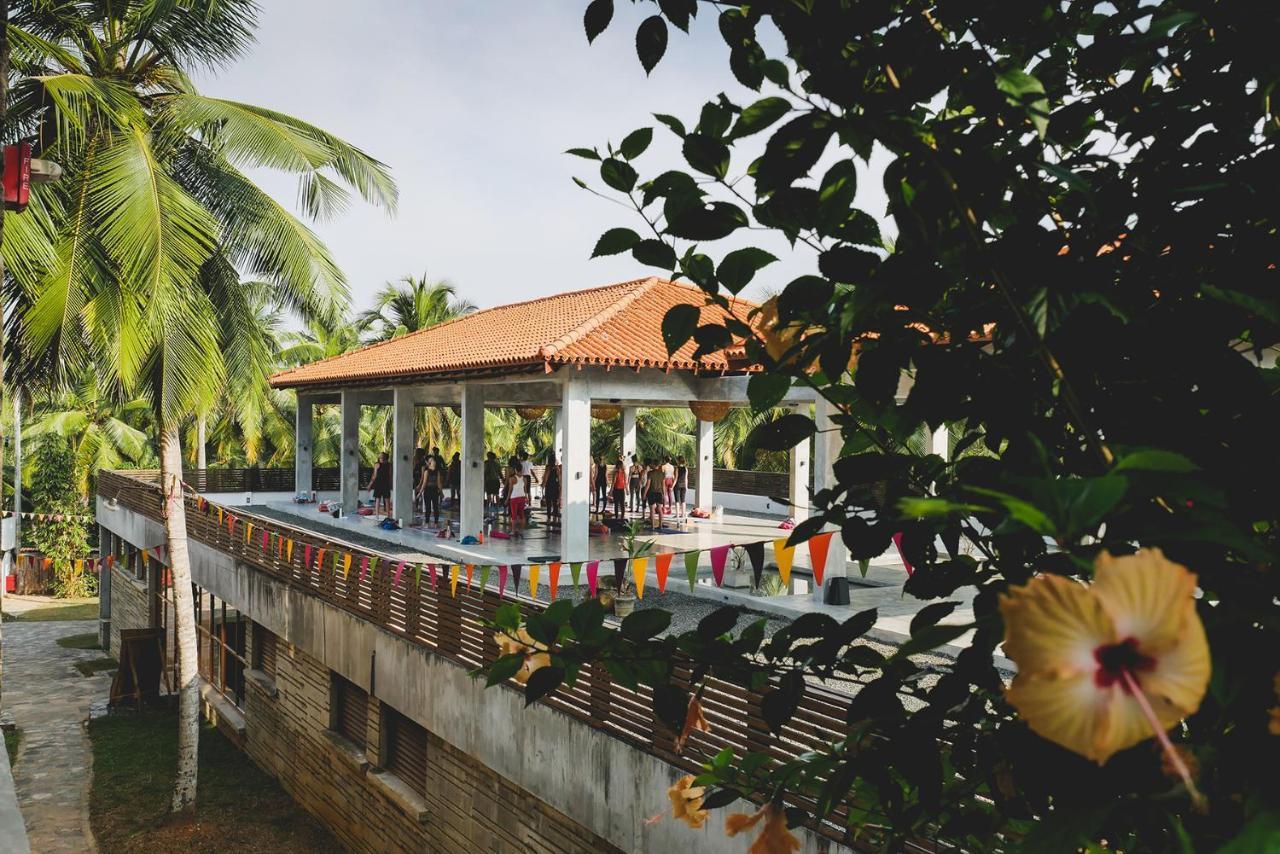 Utmt - Underneath The Mango Tree Spa & Beach Resort Dikwella Ngoại thất bức ảnh